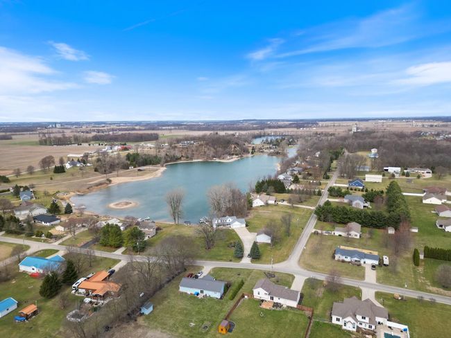 2776 E Lapoint Dr, House other with 3 bedrooms, 4 bathrooms and null parking in Milford IN | Image 36