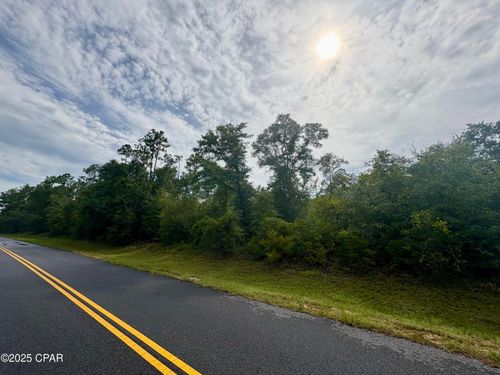 8 View Drive, Alford, FL, 32420 | Card Image