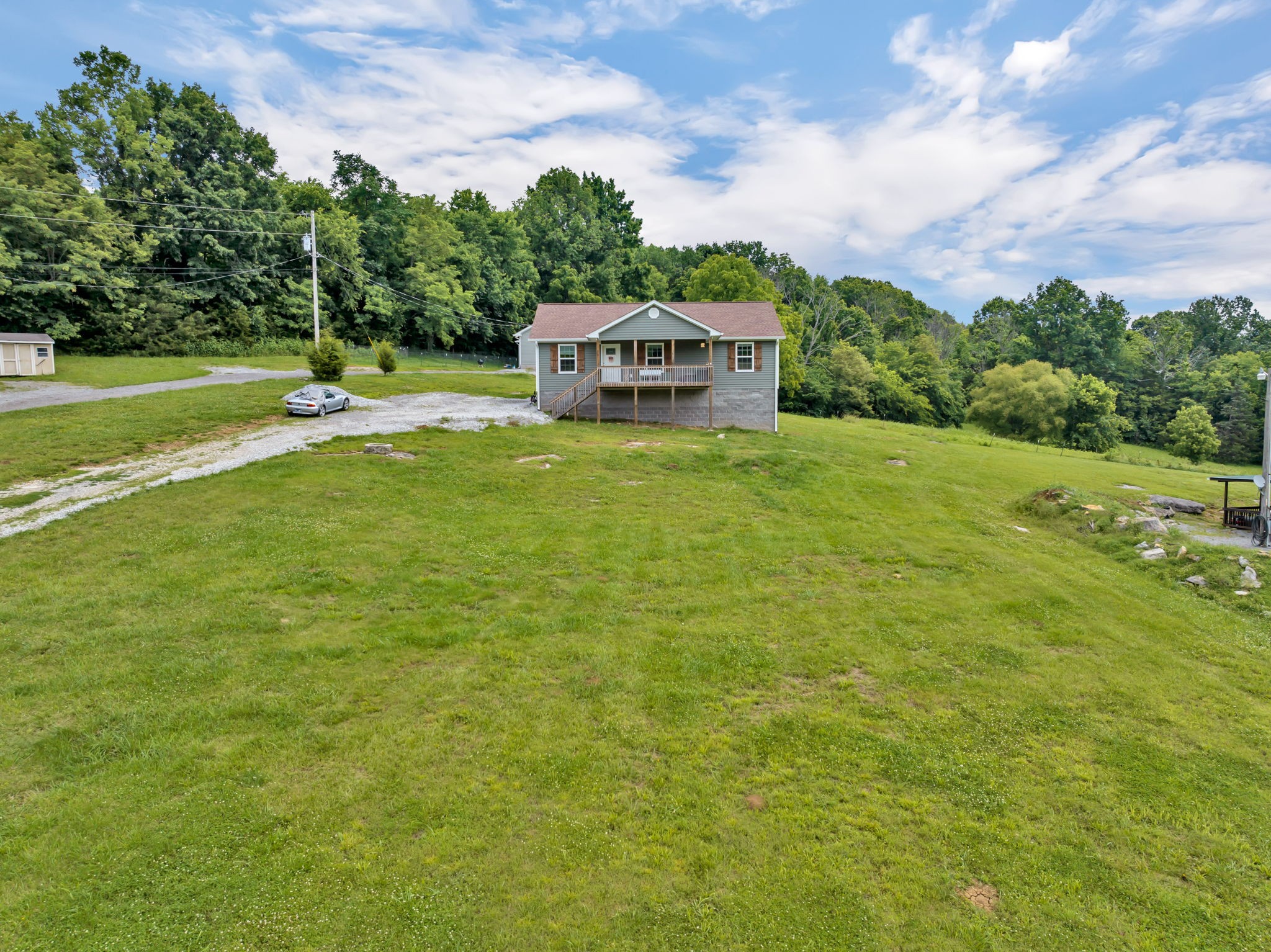 Rawls Creek Rd, Gordonsville, TN 38563