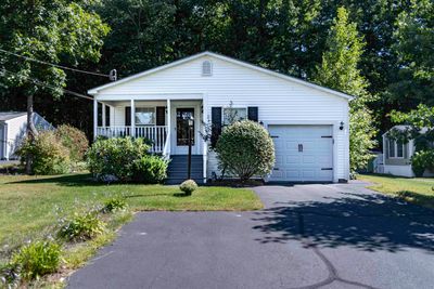 17 Granite Circle, House other with 2 bedrooms, 1 bathrooms and null parking in Hampstead NH | Image 1