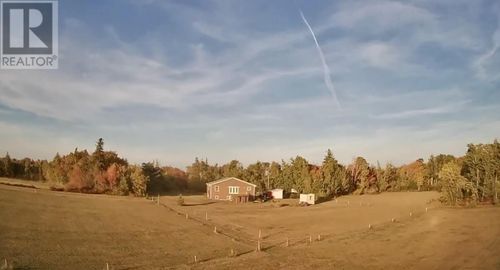 205 Dundee Loop, West St Peters, PE, C0A1S0 | Card Image