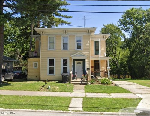 526 East Ave, Elyria, OH, 44035-5817 | Card Image
