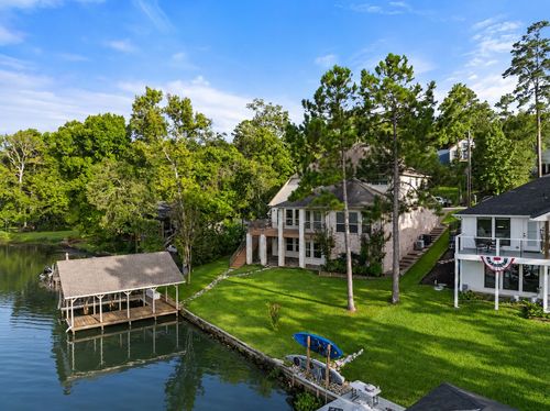 521 Hideaway Lane Central, Hideaway, TX, 75771-5207 | Card Image