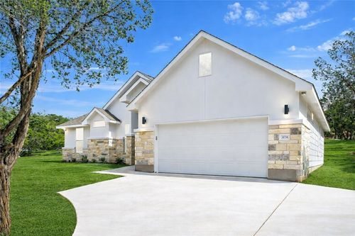 20714 Northland Dr, Lago Vista, TX, 78645-4633 | Card Image