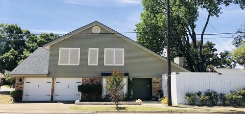 3013 Carolyn Ct, Bedford, TX, 76021-4123 | Card Image