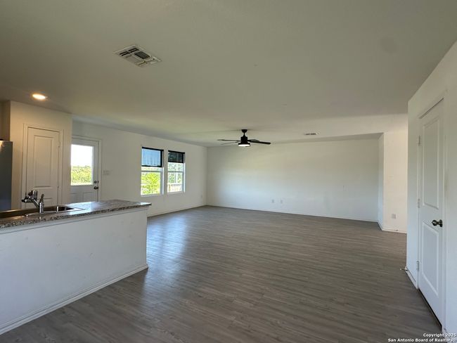 14807 Brandy Bnd, House other with 4 bedrooms, 3 bathrooms and null parking in San Antonio TX | Image 4
