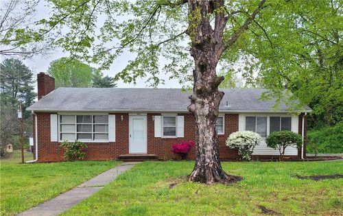 1806 S Hill Ave, Winston-Salem, NC, 27127-7528 | Card Image