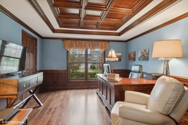 Fist floor office with exit to front | Image 16