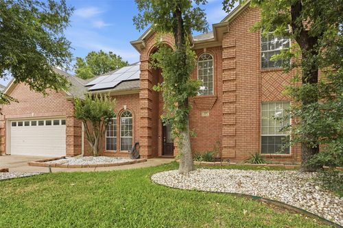 3105 Andrew Ct, Bedford, TX, 76021-7238 | Card Image