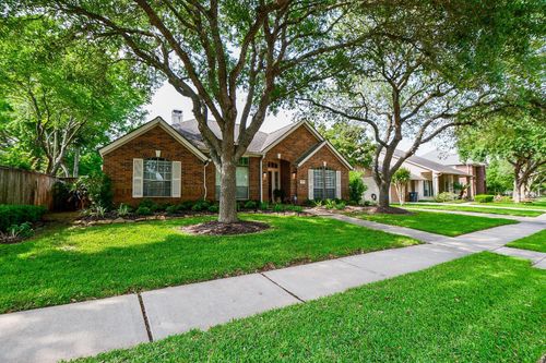 1211 Magnolia Woods Ct, Sugar Land, TX, 77479-6172 | Card Image