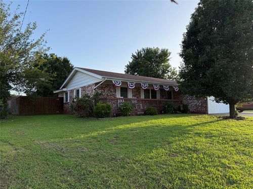 122 Sooner Drive, Stroud, OK, 74079 | Card Image