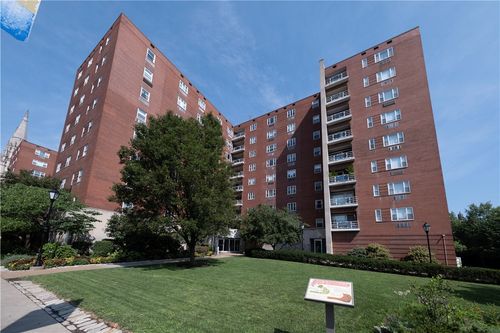 apt-609-4625 5th Ave, Oakland, PA, 15213-3645 | Card Image