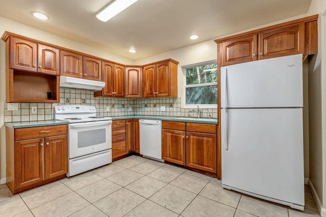 118 Linda Ln, House other with 3 bedrooms, 2 bathrooms and null parking in West Palm Beach FL | Image 10