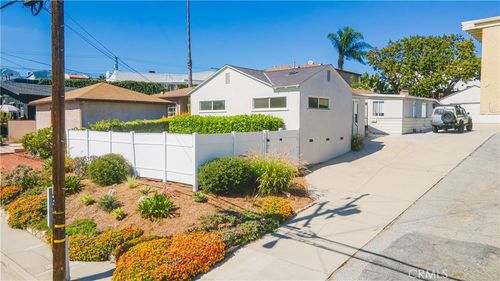 a-1709 Huntington Lane, Redondo Beach, CA, 90278 | Card Image