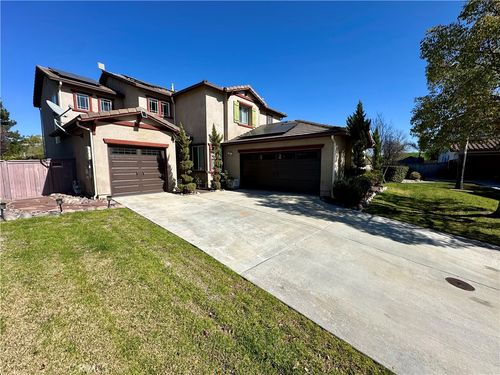 31990 Pasos Pl, Temecula, CA, 92591-2140 | Card Image