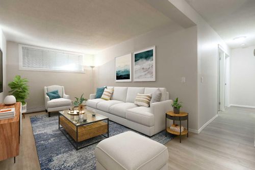 102-626 2 Ave Ne, Calgary, AB, T2E0E8 | Card Image