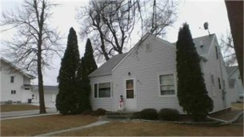 411 4th Avenue, Wilmont, MN, 56185 | Card Image