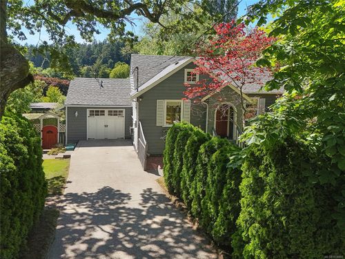 4296 Cedar Hill Rd, Victoria, BC, V8N3C5 | Card Image