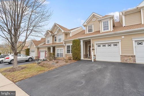 113 Dresner Cir, UPPER CHICHESTER, PA, 19061-4248 | Card Image