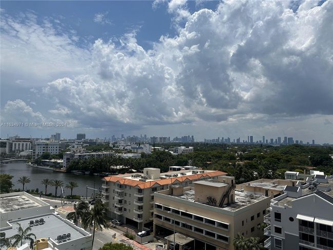 APT-1204 - 2655 Collins Ave, Condo with 2 bedrooms, 2 bathrooms and null parking in Miami Beach FL | Image 18
