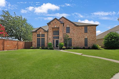 8972 Kennsington St, Frisco, TX, 75036-8498 | Card Image