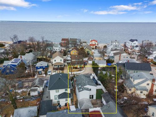 6 Charles Pl, Bayville, NY, 11709-1404 | Card Image