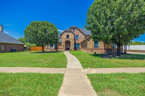 1011 Parview Cir, Cedar Hill, TX, 75104-6900 | Card Image