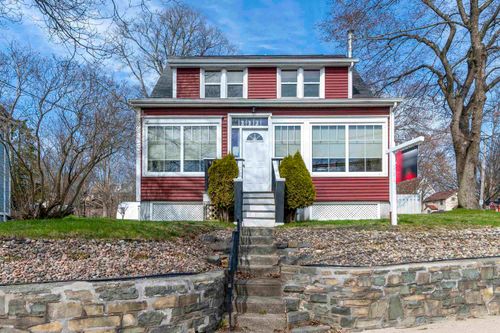 212 Windmill Road, Old Dartmouth, NS, B3A1G2 | Card Image