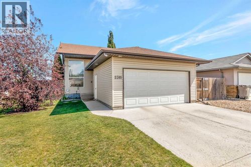 2311 46 Ave, Lloydminster, SK, S9V0Z5 | Card Image