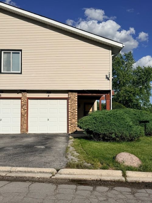 5-709 Spring Ct, University Park, IL, 60484-3351 | Card Image