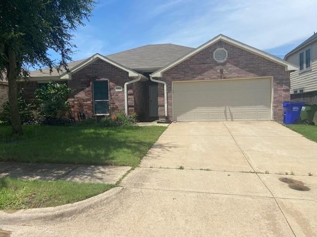 Vicki Ln, Balch Springs, TX 75180