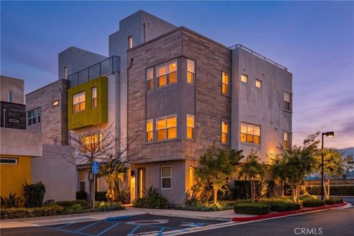 80-955 E Mason Ln, Anaheim, CA, 92805-6461 | Card Image