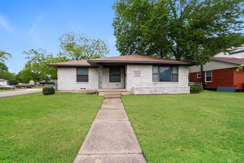 1905 Houghton Road, Dallas, TX, 75217 | Card Image