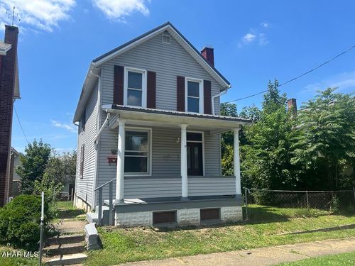 551 Linden Ave, Johnstown, PA, 15902-2637 | Card Image