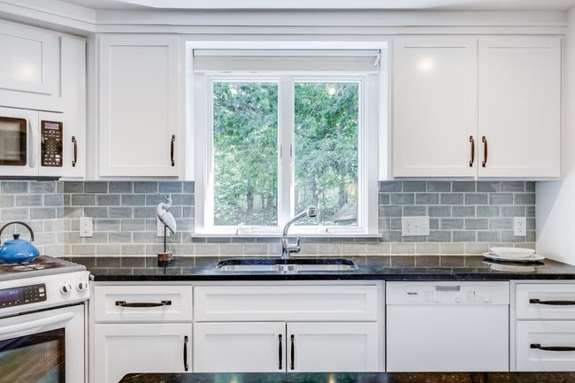Kitchen | Image 23