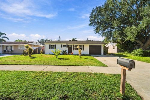 6968 80th Ave N, PINELLAS PARK, FL, 33781-2017 | Card Image