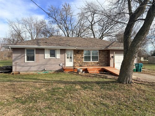 5027 Ne 3rd St, Des Moines, IA, 50313-1425 | Card Image