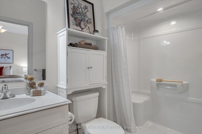 8 - 24 Brinton Dr, Condo with 4 bedrooms, 3 bathrooms and 2 parking in Peterborough ON | Image 25