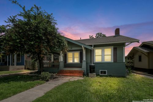 626 W Summit Ave, San Antonio, TX, 78212-2740 | Card Image