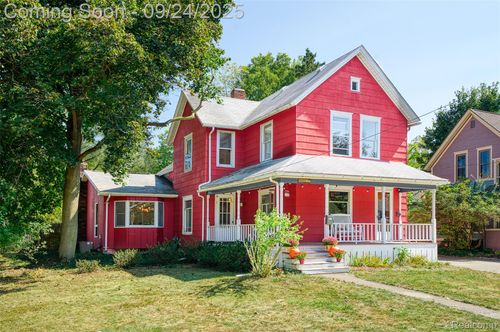 601 S Main St, Chelsea, MI, 48118-1273 | Card Image