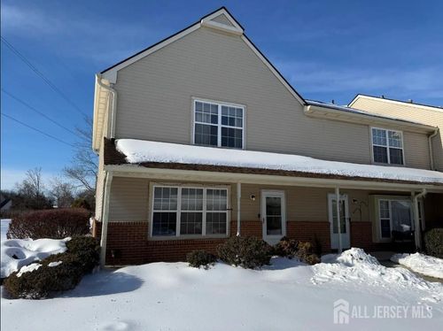 942 Thomas Avenue, North Brunswick, NJ, 08902 | Card Image