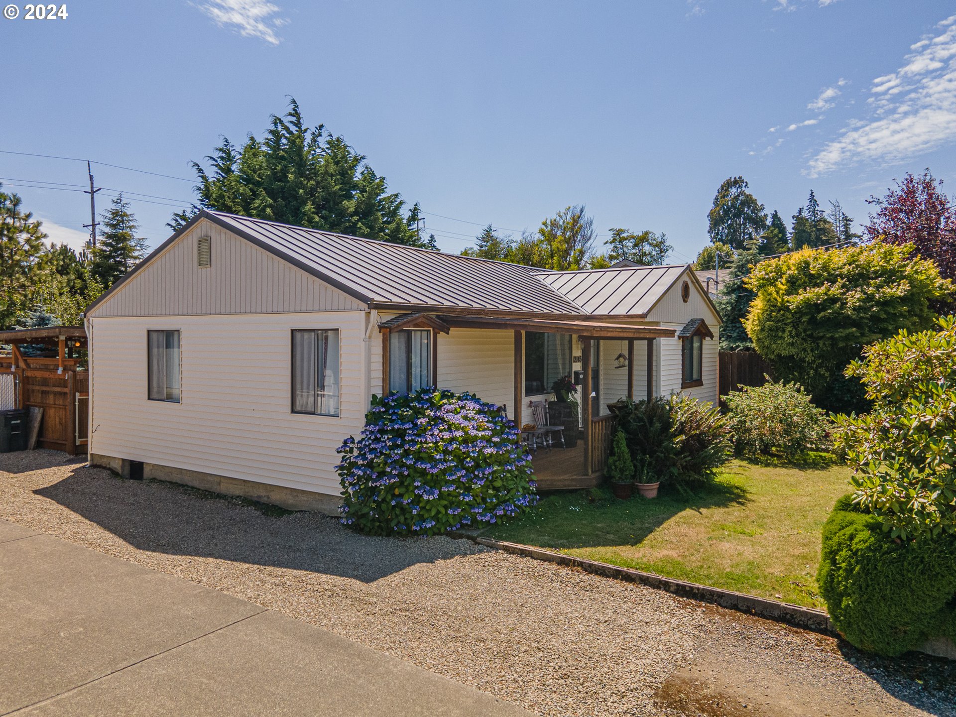 Lombard St, North Bend, OR 97459