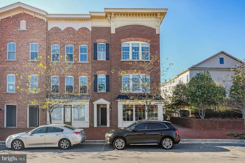 801 Skippers Ln, ANNAPOLIS, MD, 21401-1122 | Card Image