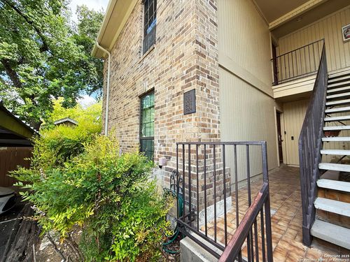 801-7930 Broadway, San Antonio, TX, 78209-2605 | Card Image
