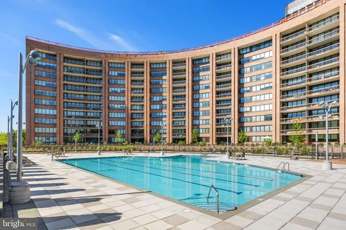 1010s-1805 Crystal Dr, ARLINGTON, VA, 22202-4407 | Card Image