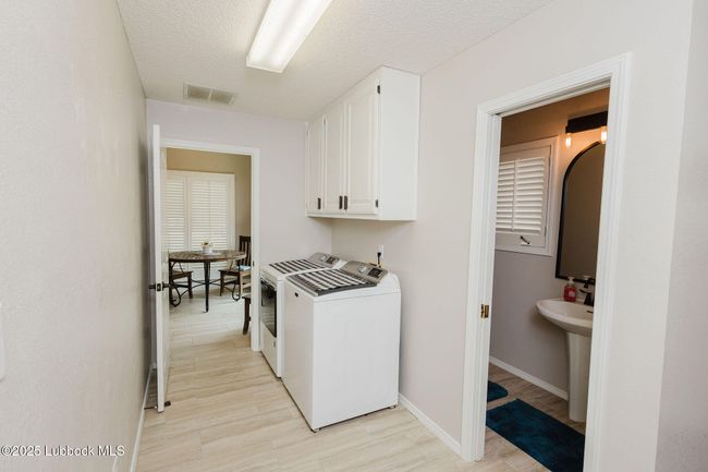 5611 85 Th St, House other with 4 bedrooms, 3 bathrooms and null parking in Lubbock TX | Image 21