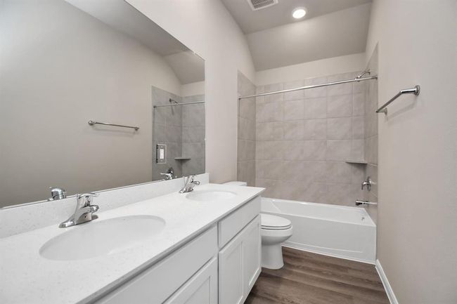 232 Orchard Laurel Dr, House other with 4 bedrooms, 3 bathrooms and 2 parking in Alvin TX | Image 10