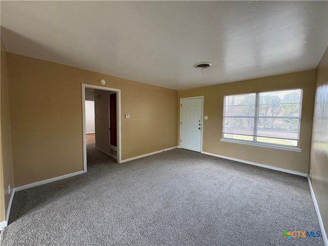 209 W Voelter Ave, House other with 3 bedrooms, 1 bathrooms and null parking in Killeen TX | Image 4