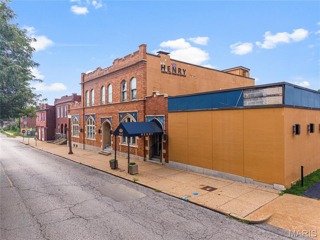2838 Meramec St, Saint Louis, MO 63118