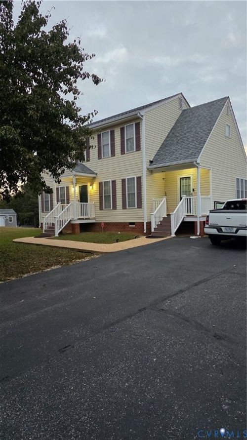 7001 Irongate Drive, Ampthill, VA, 23234 | Card Image